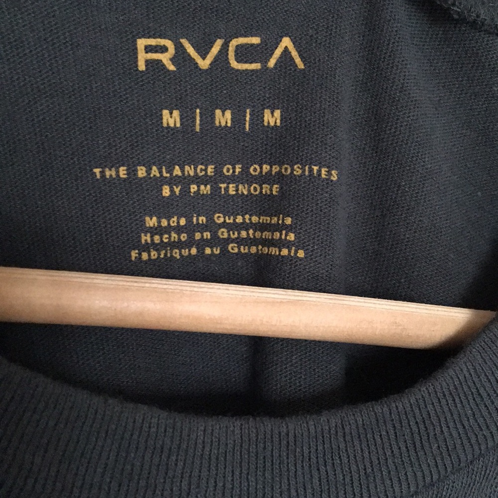 PacSun, RVCA T - Picture 2 of 3